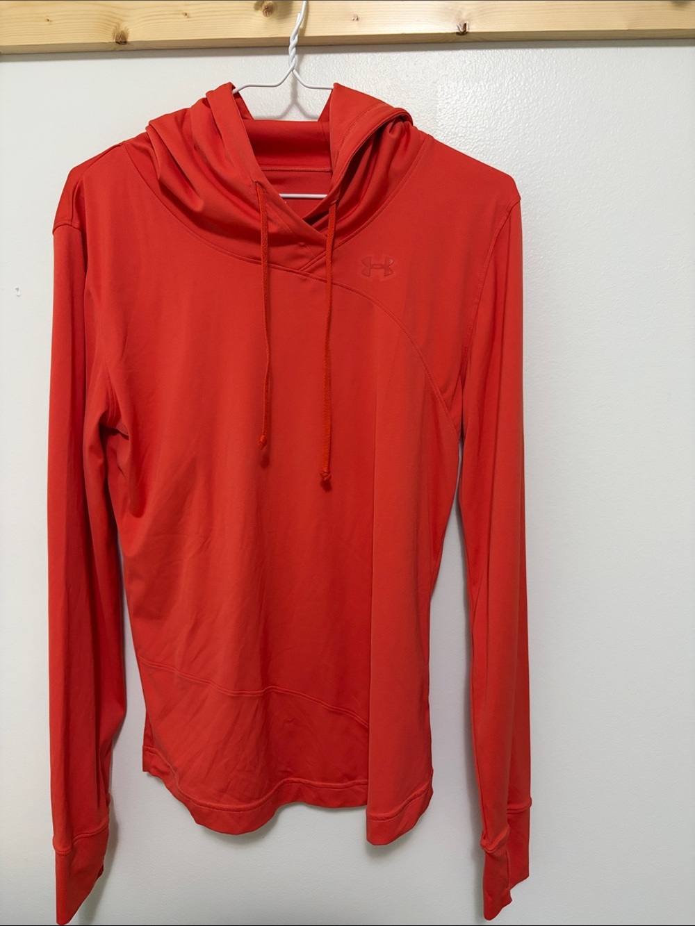 Under Armour Bright Red Lightweight Hooded Long-Sleeve Top